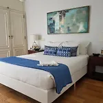 Modern Gulbenkian Apartment Lisbon